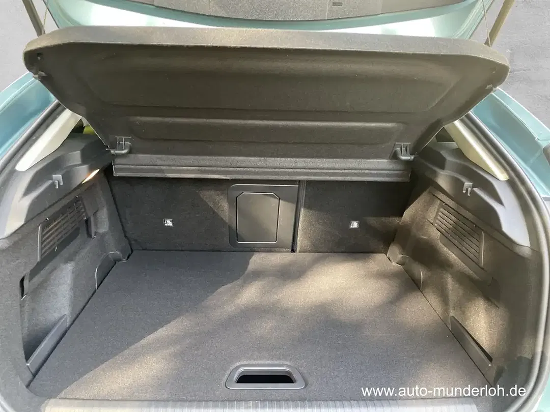 Citroen E-C4 Electric - Thumbnail 6