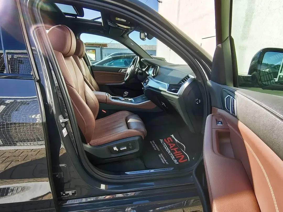 BMW X5 - Thumbnail 16