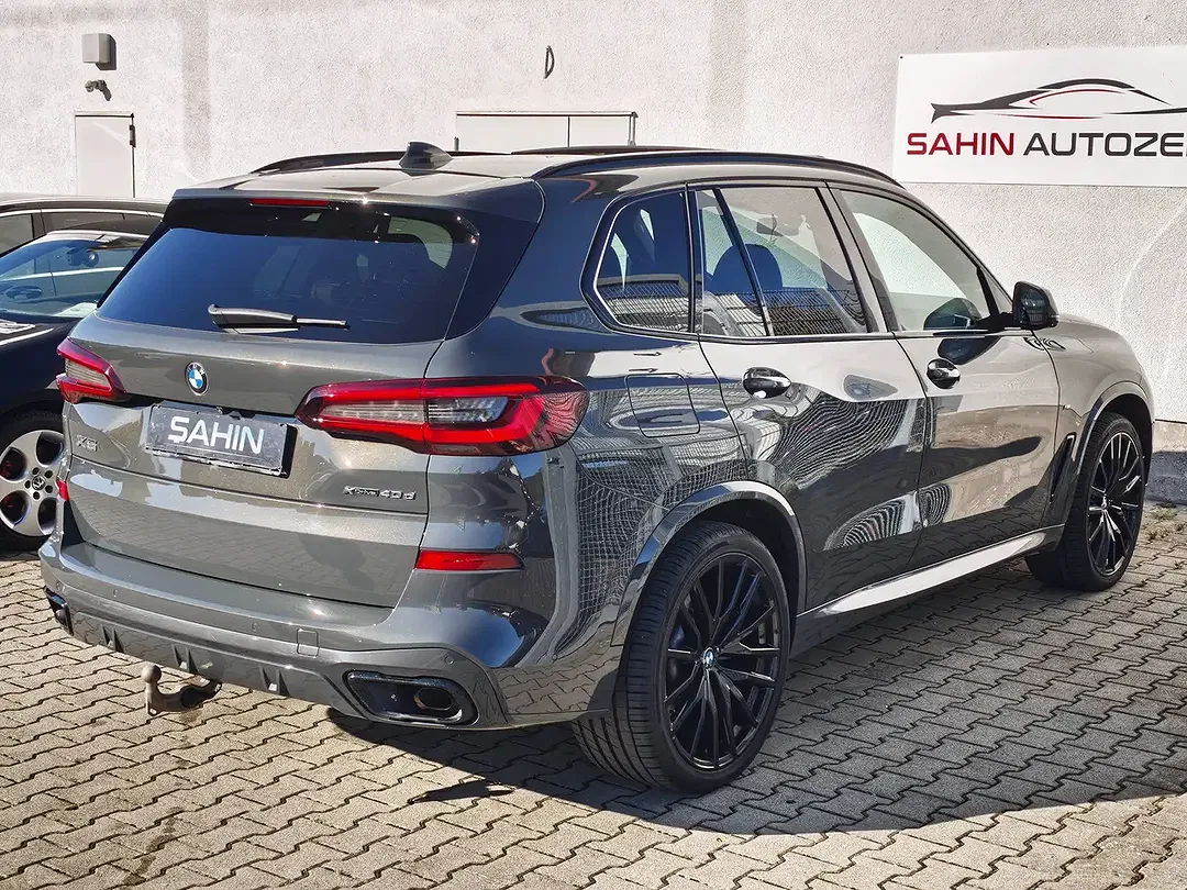 BMW X5 - Thumbnail 6