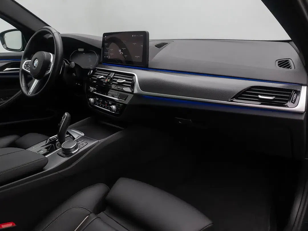 BMW 530 - Thumbnail 24