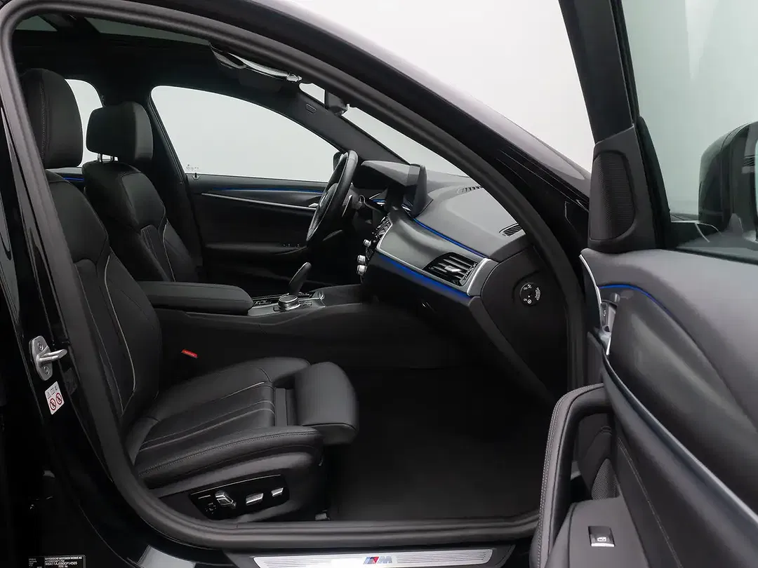 BMW 530 - Thumbnail 25