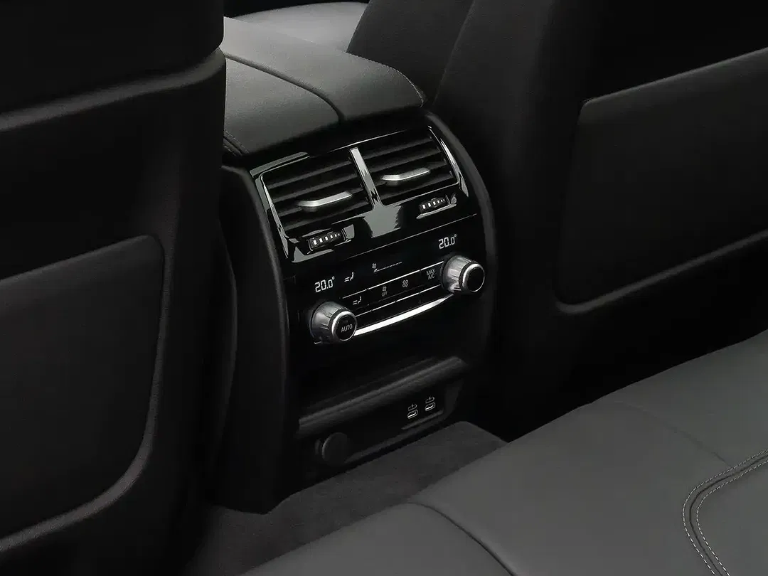 BMW 530 - Thumbnail 28