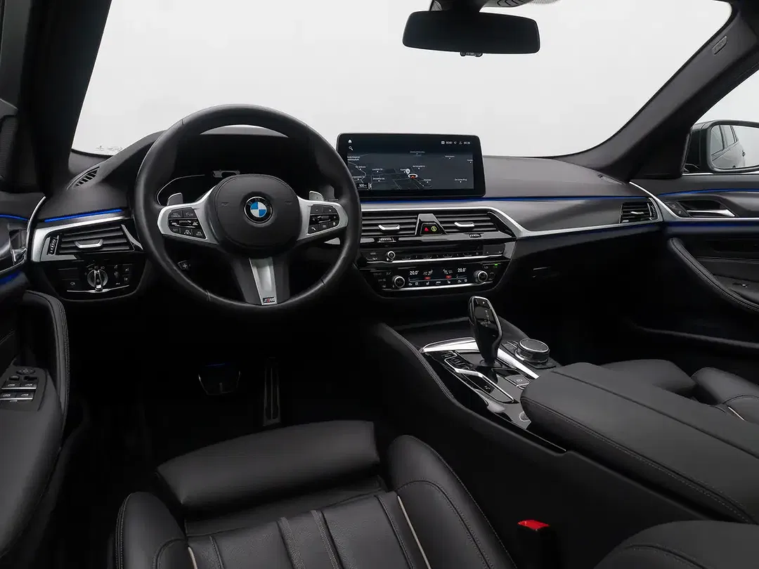 BMW 530 - Thumbnail 40