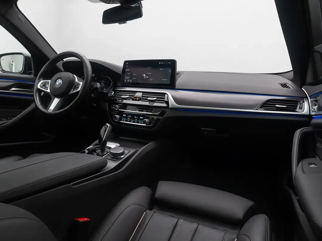 BMW 530 - Thumbnail 42