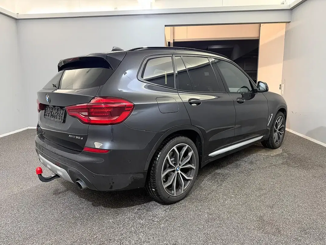 BMW X3 - Thumbnail 5