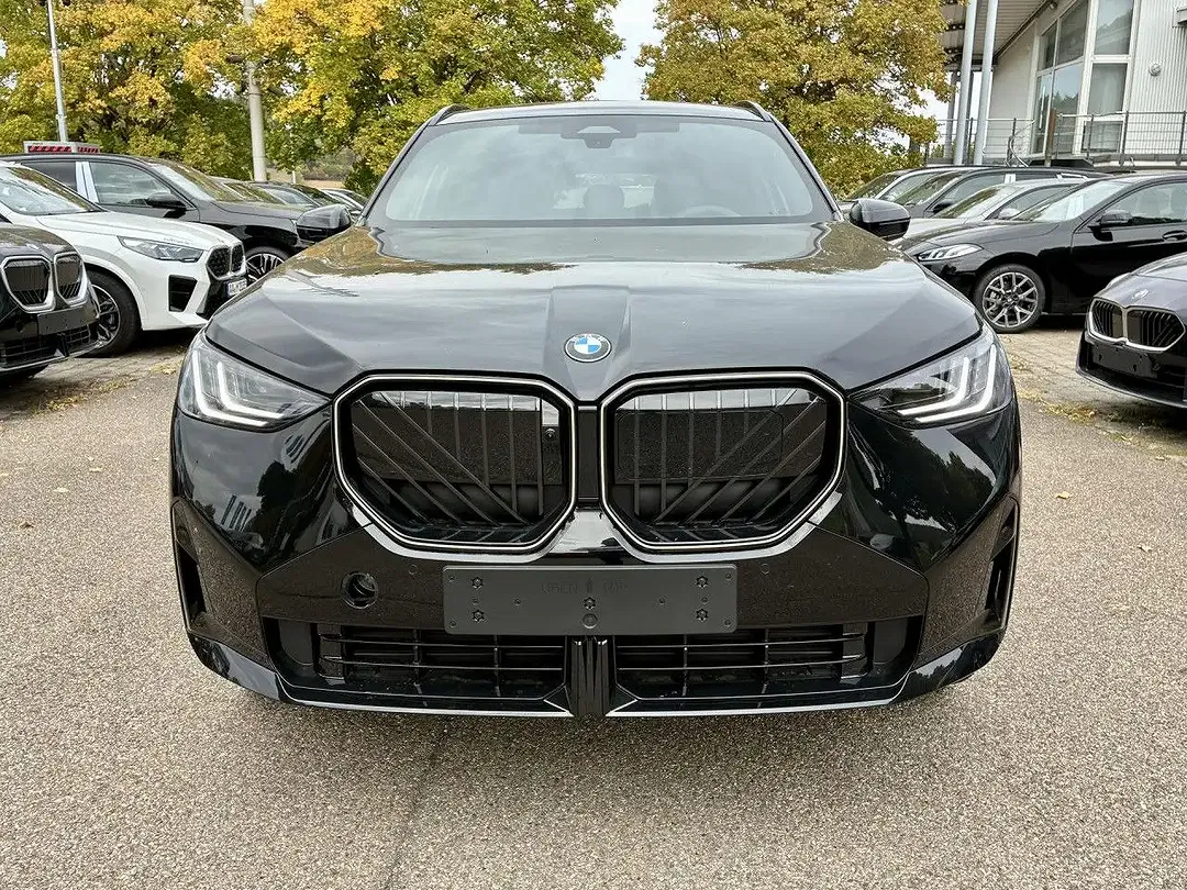 BMW X3 - Thumbnail 3