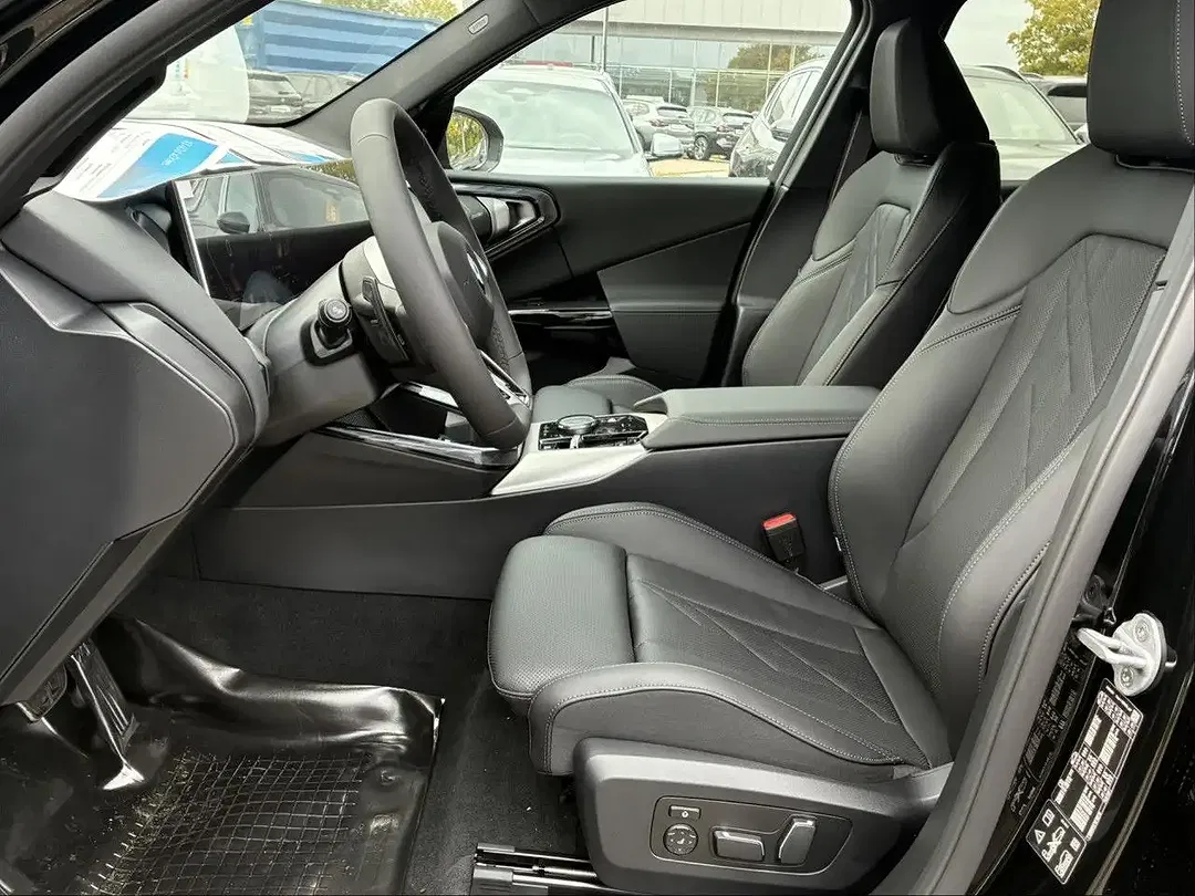 BMW X3 - Thumbnail 9