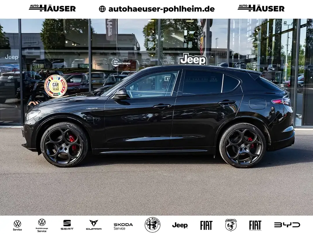 Alfa Romeo Stelvio - Thumbnail 3