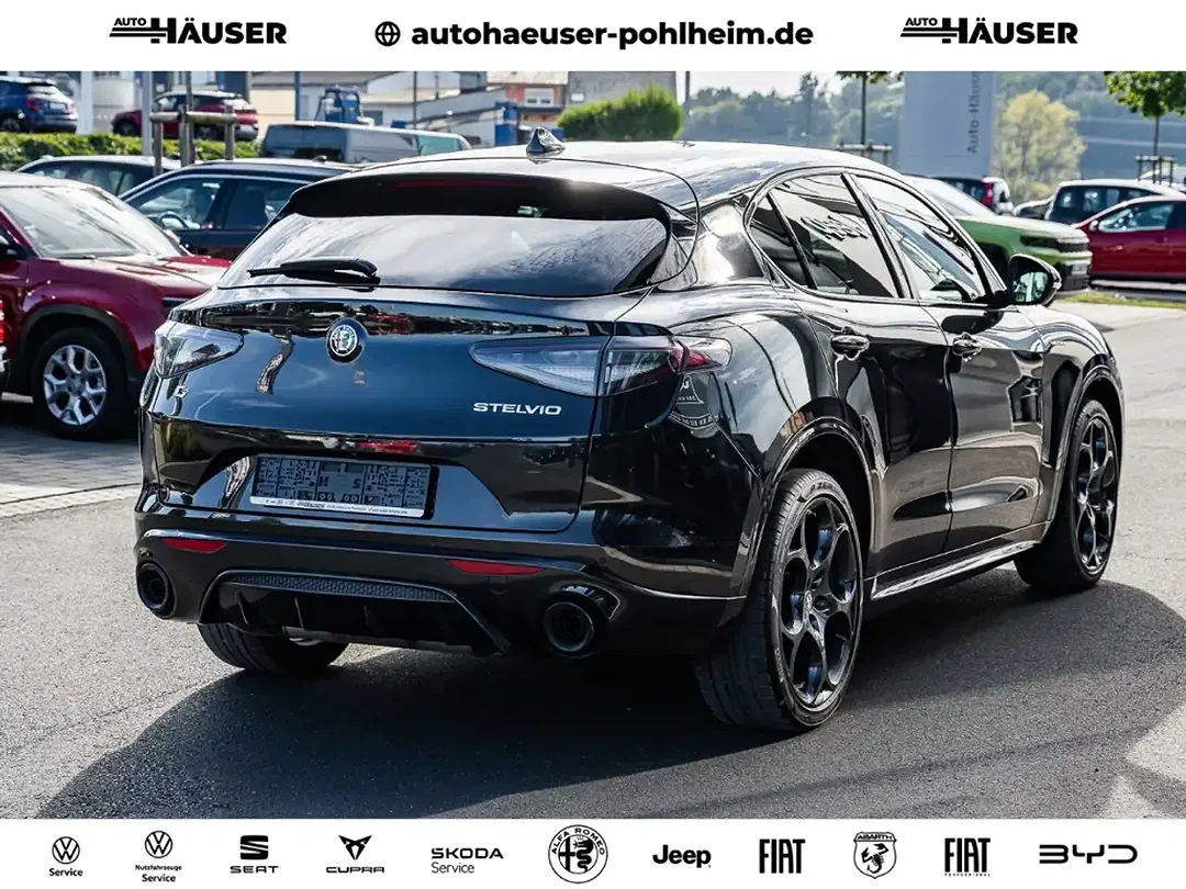 Alfa Romeo Stelvio - Thumbnail 5