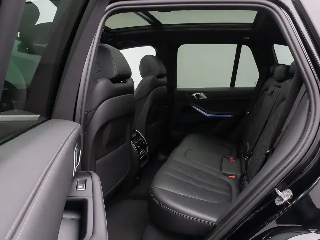BMW X5 - Thumbnail 25