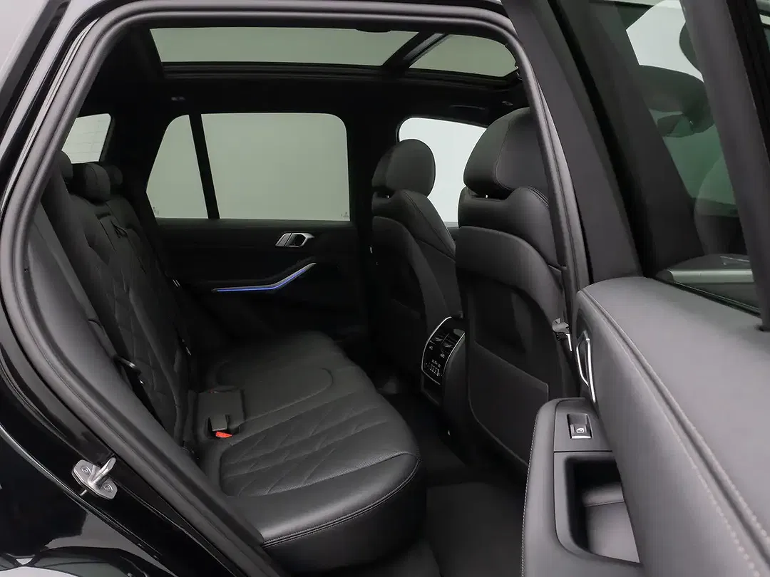 BMW X5 - Thumbnail 26