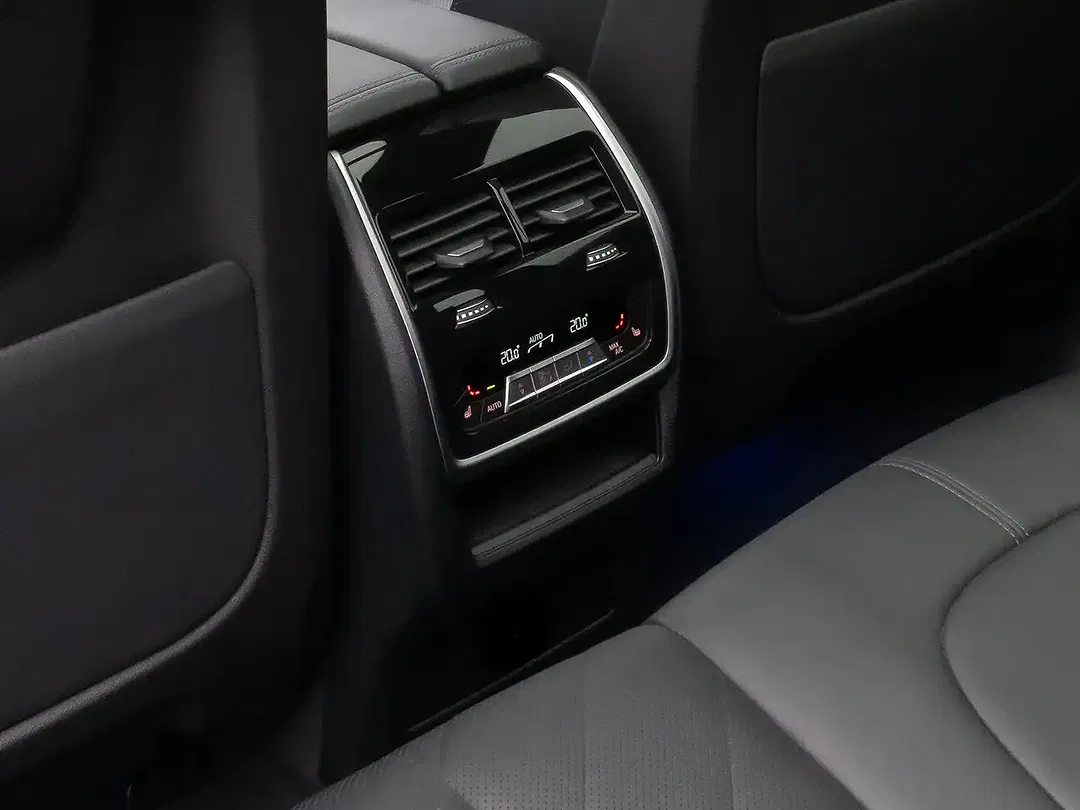 BMW X5 - Thumbnail 27