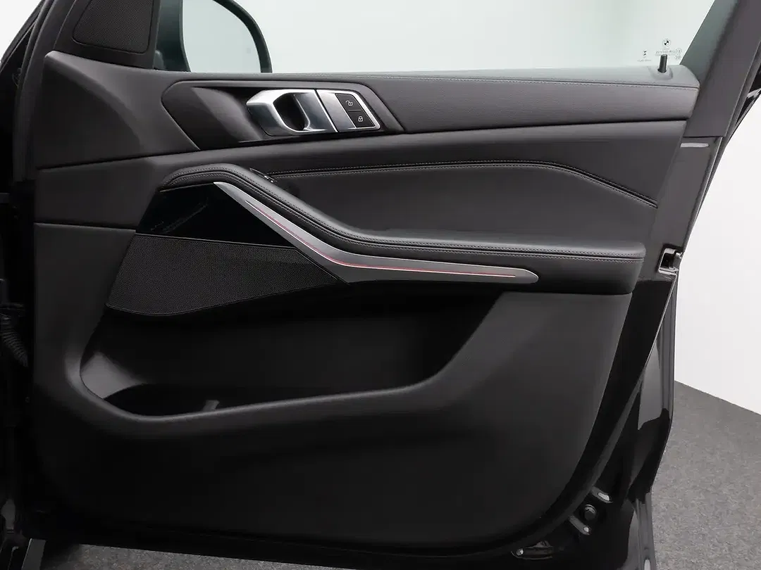 BMW X5 - Thumbnail 31