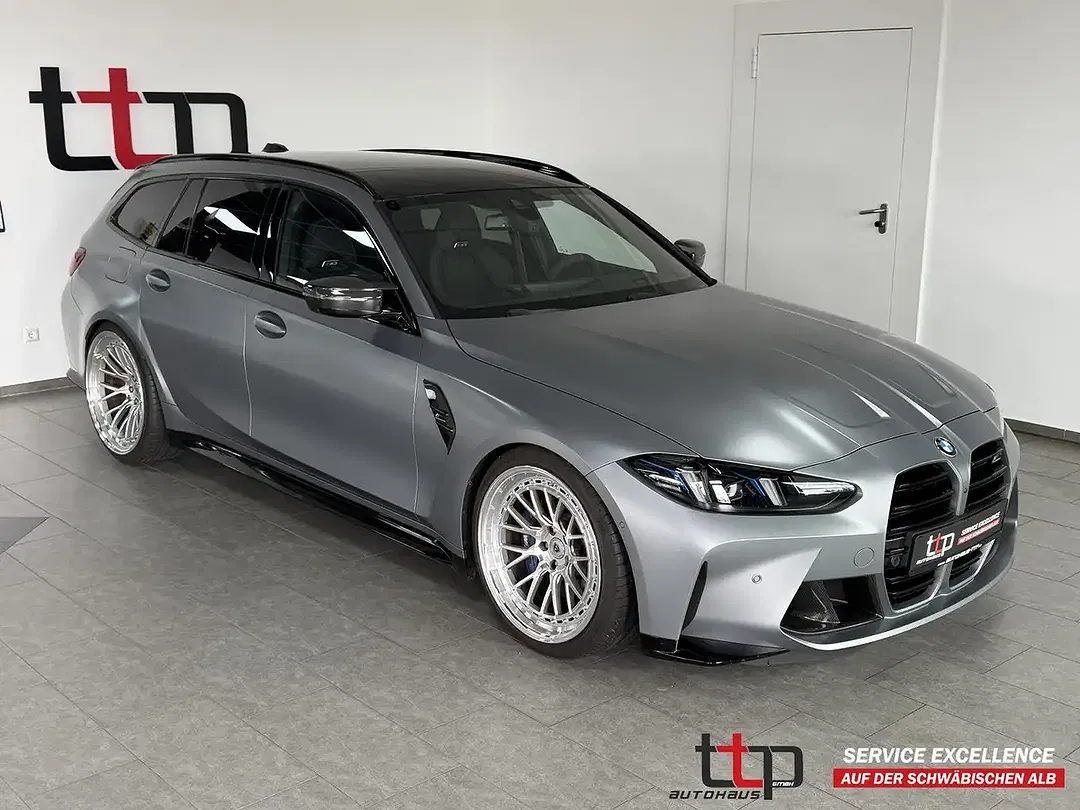 BMW M3 - Thumbnail 1