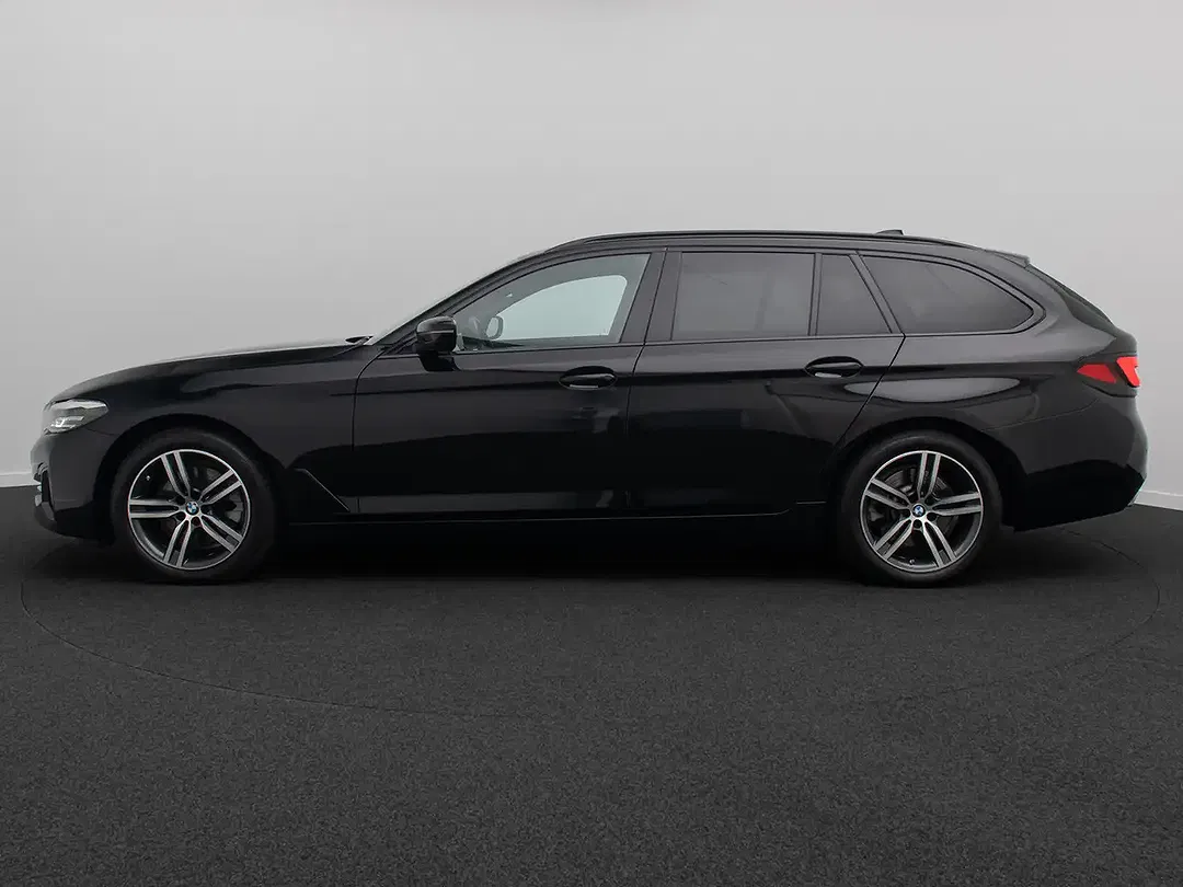 BMW 520 - Thumbnail 11