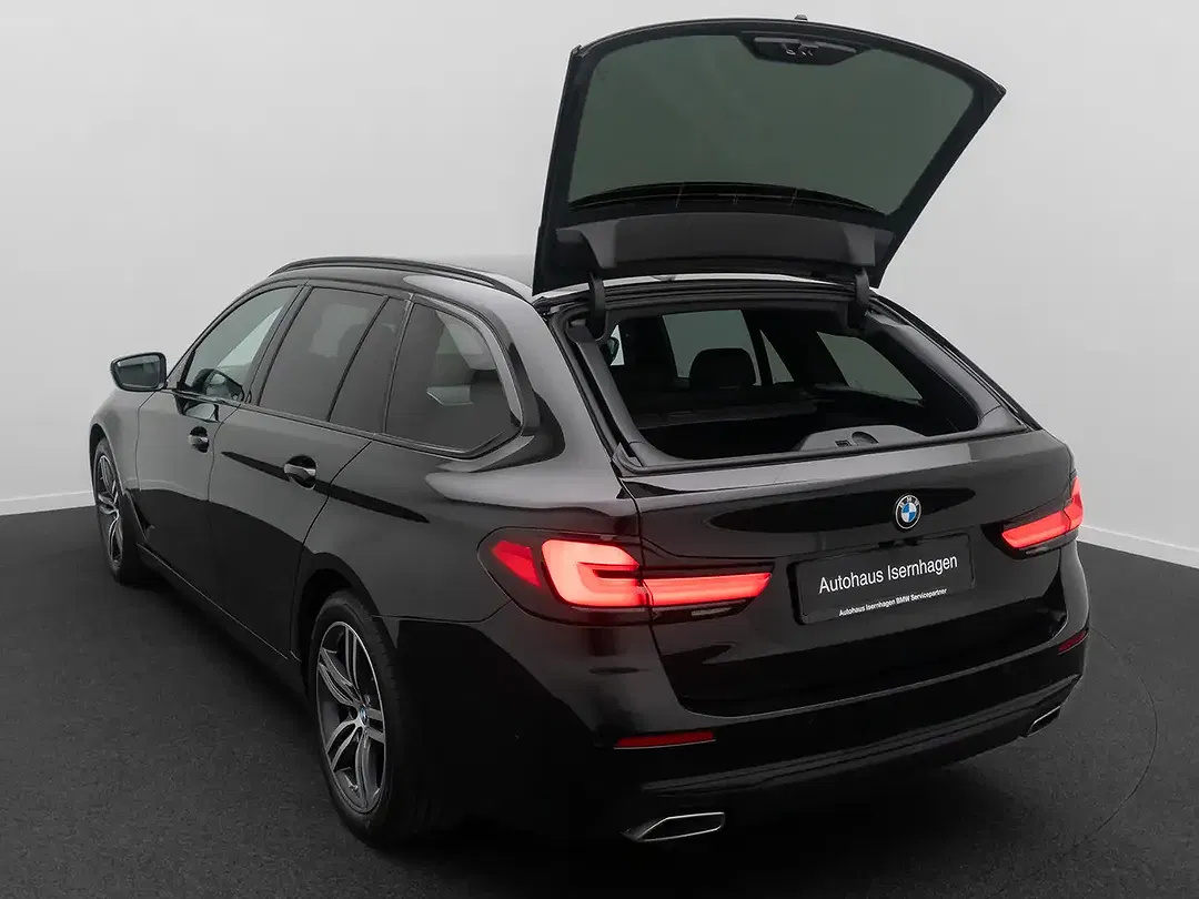 BMW 520 - Thumbnail 13