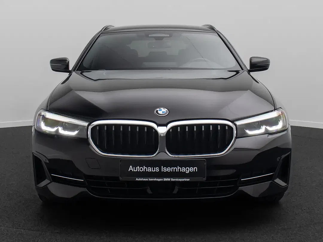 BMW 520 - Thumbnail 2