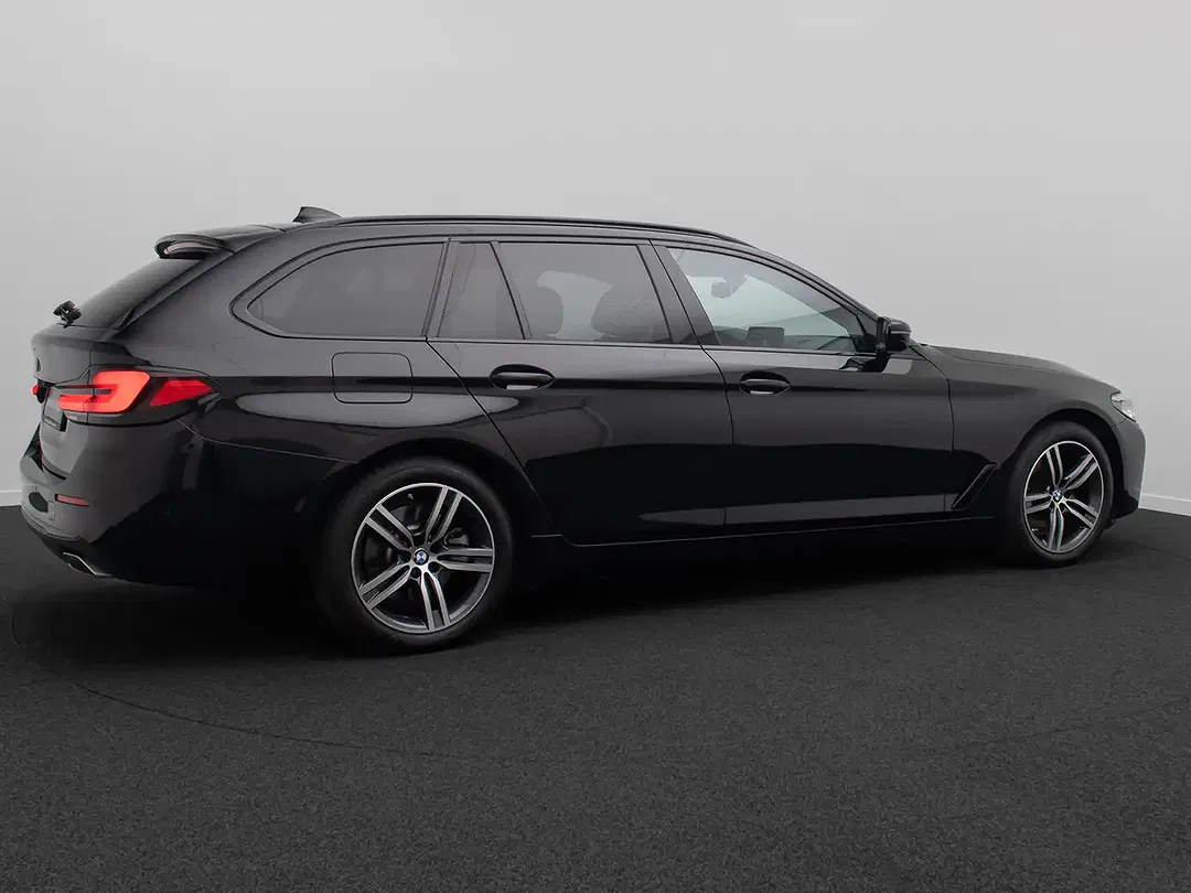 BMW 520 - Thumbnail 6