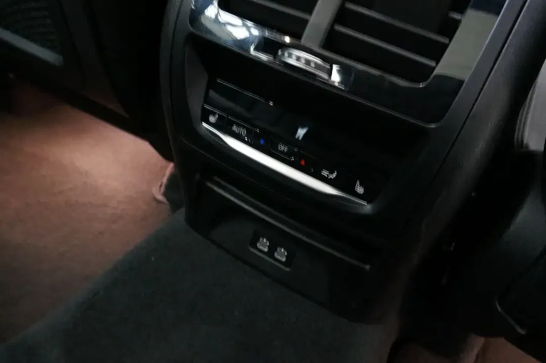 BMW X3 - Thumbnail 12