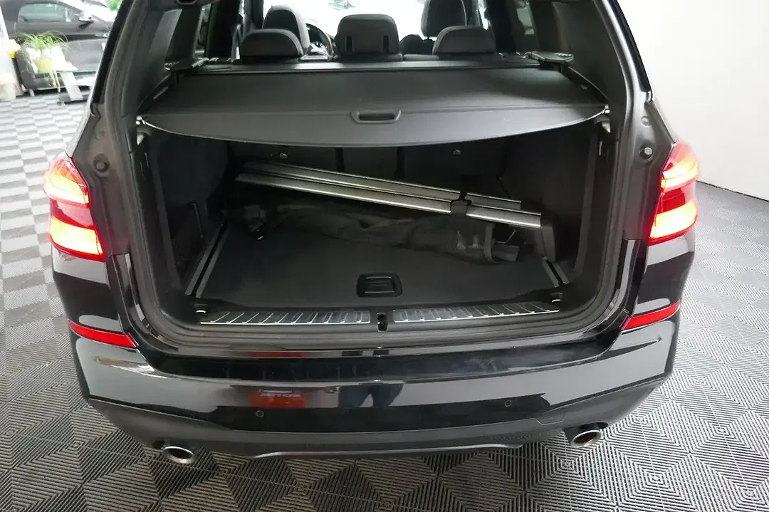 BMW X3 - Thumbnail 13
