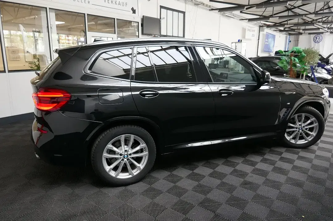 BMW X3 - Thumbnail 3