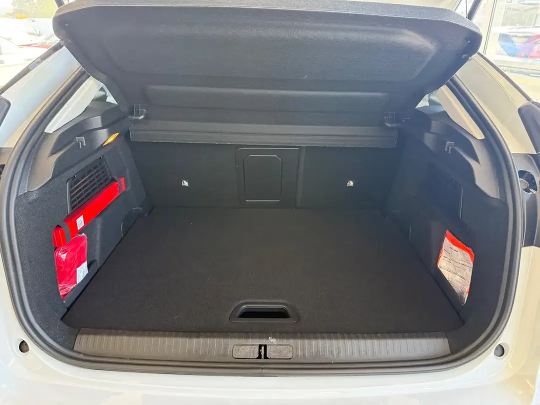 Citroen C4 - Thumbnail 9