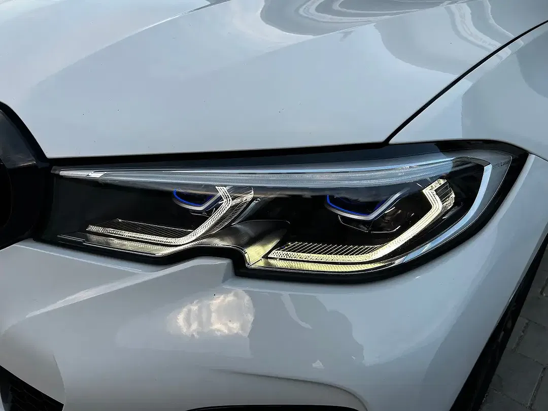 BMW 330 - Thumbnail 13
