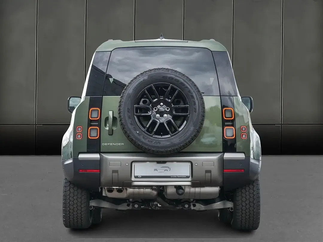 Land Rover Defender - Thumbnail 8