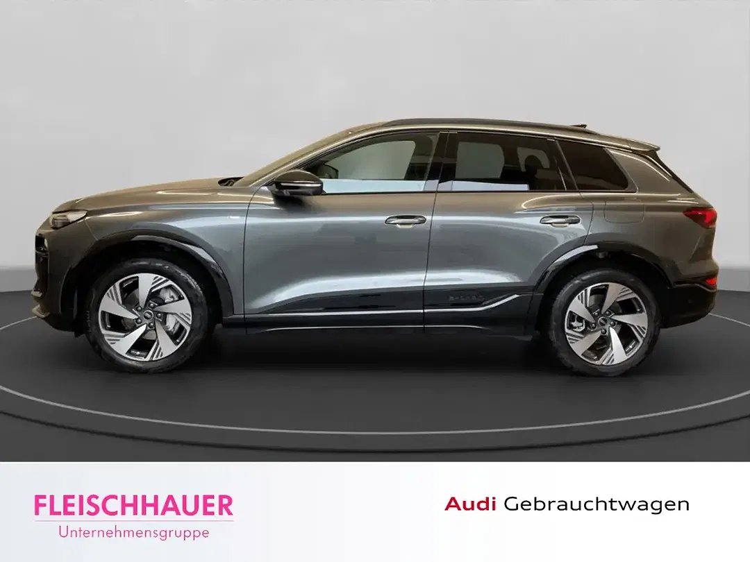 Audi Q6 e-tron - Thumbnail 3