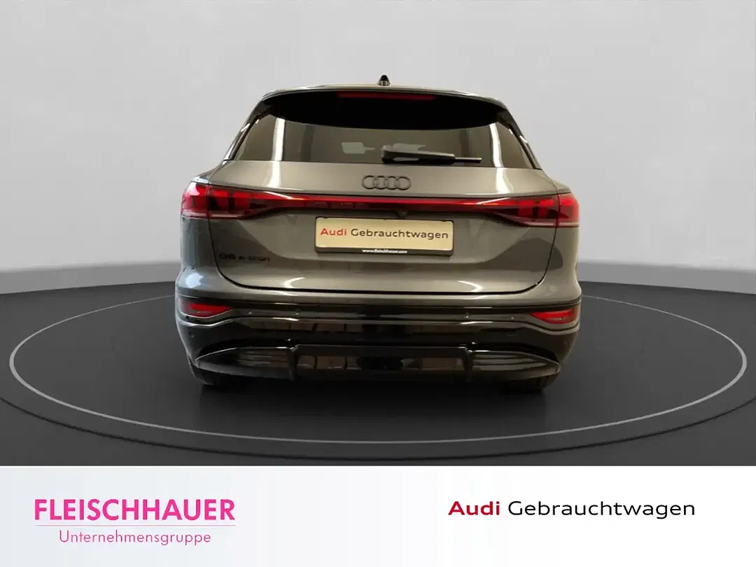 Audi Q6 e-tron - Thumbnail 6