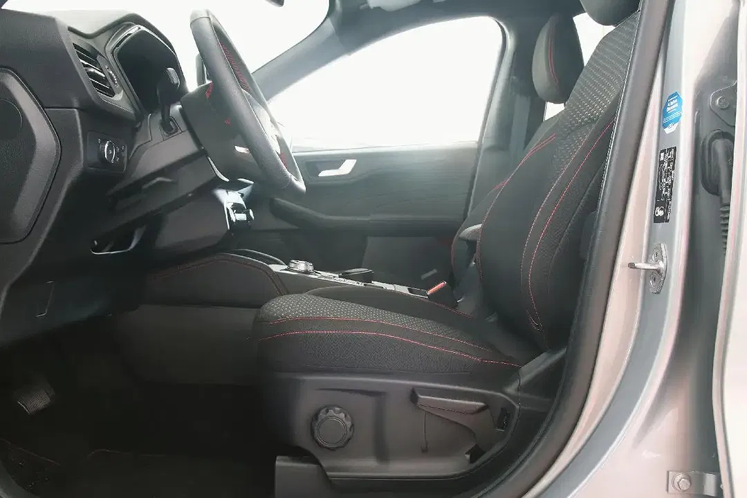 Ford Kuga - Thumbnail 13