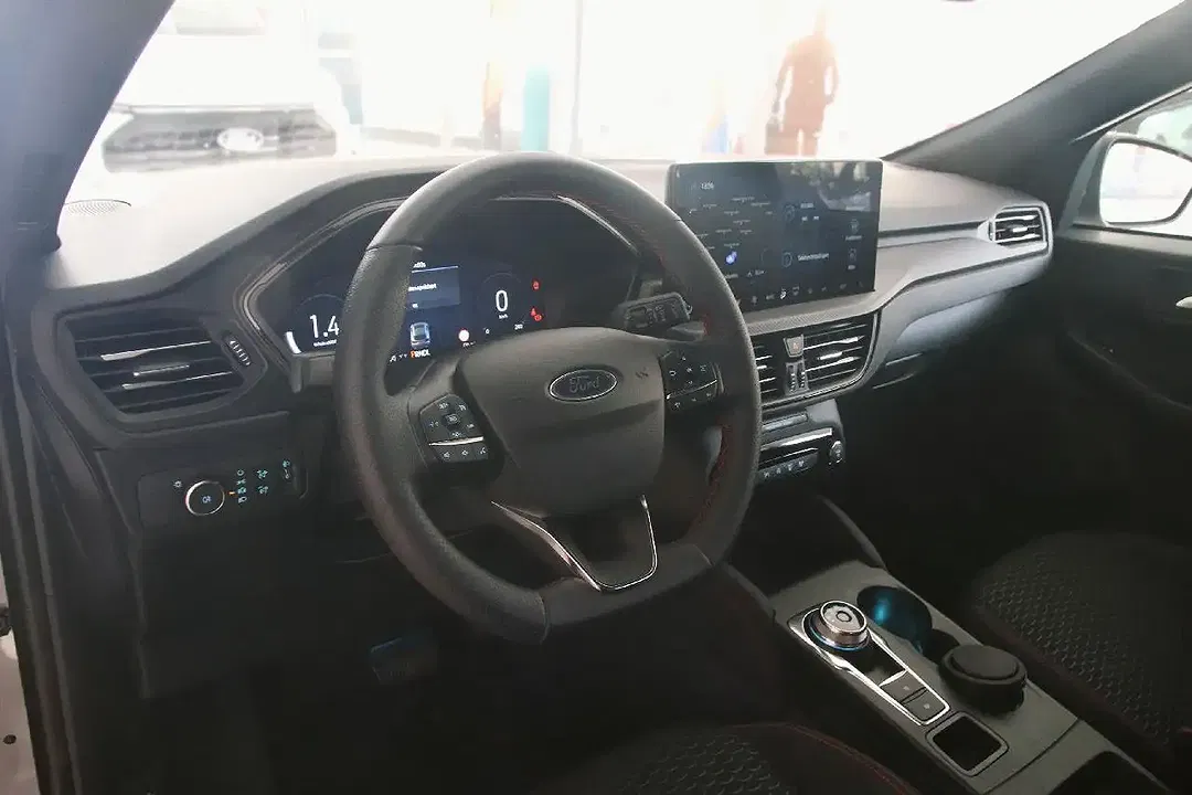 Ford Kuga - Thumbnail 14