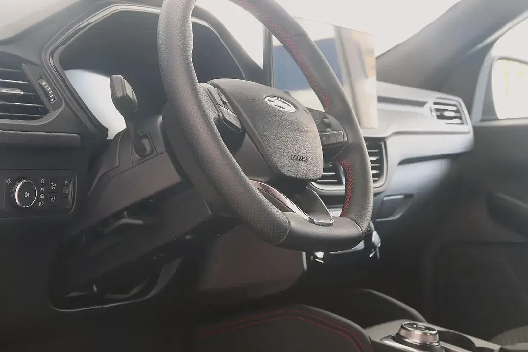 Ford Kuga - Thumbnail 15