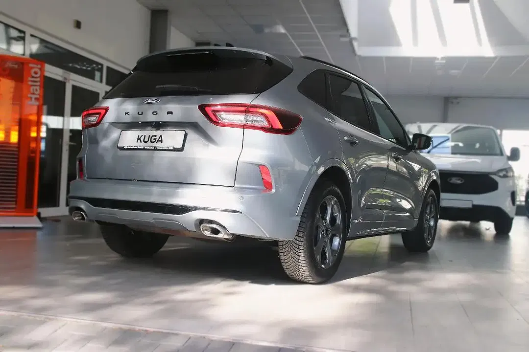 Ford Kuga - Thumbnail 7