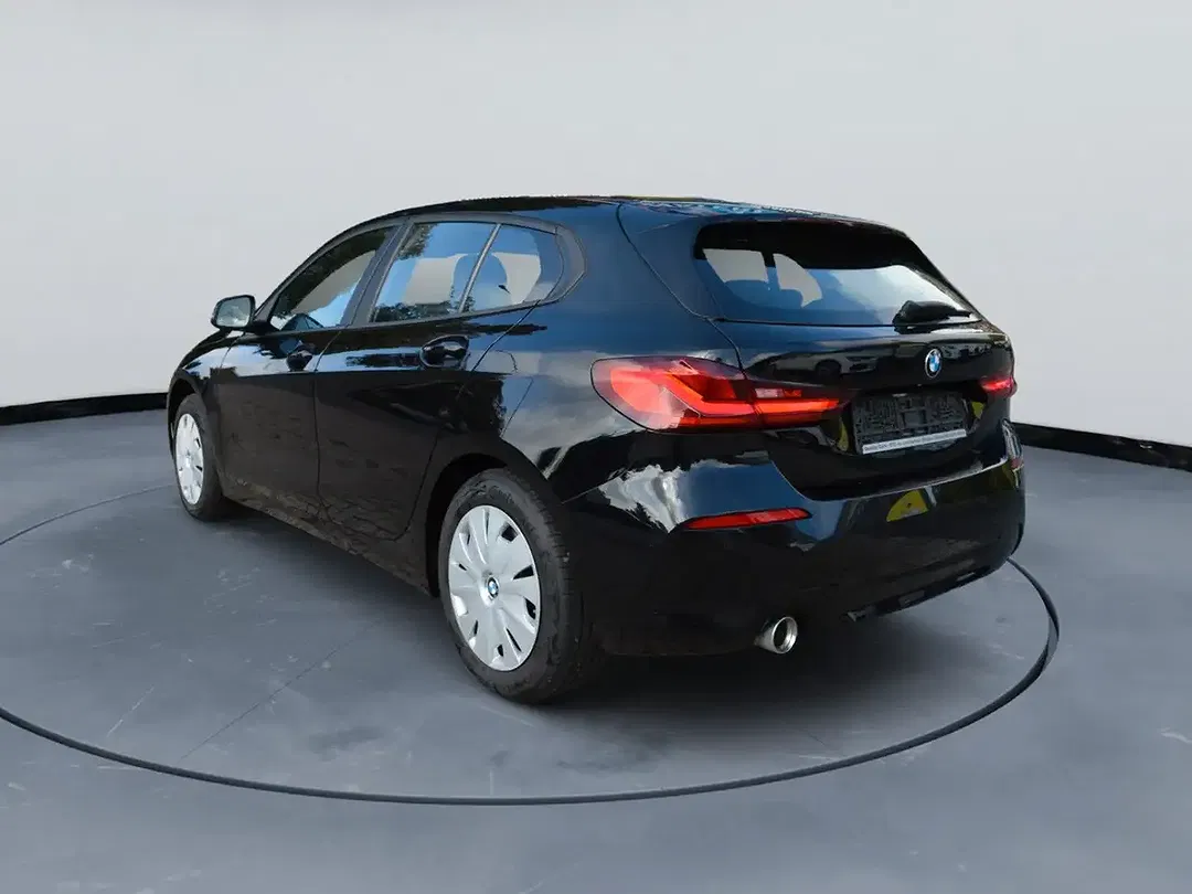 BMW 116 - Thumbnail 5