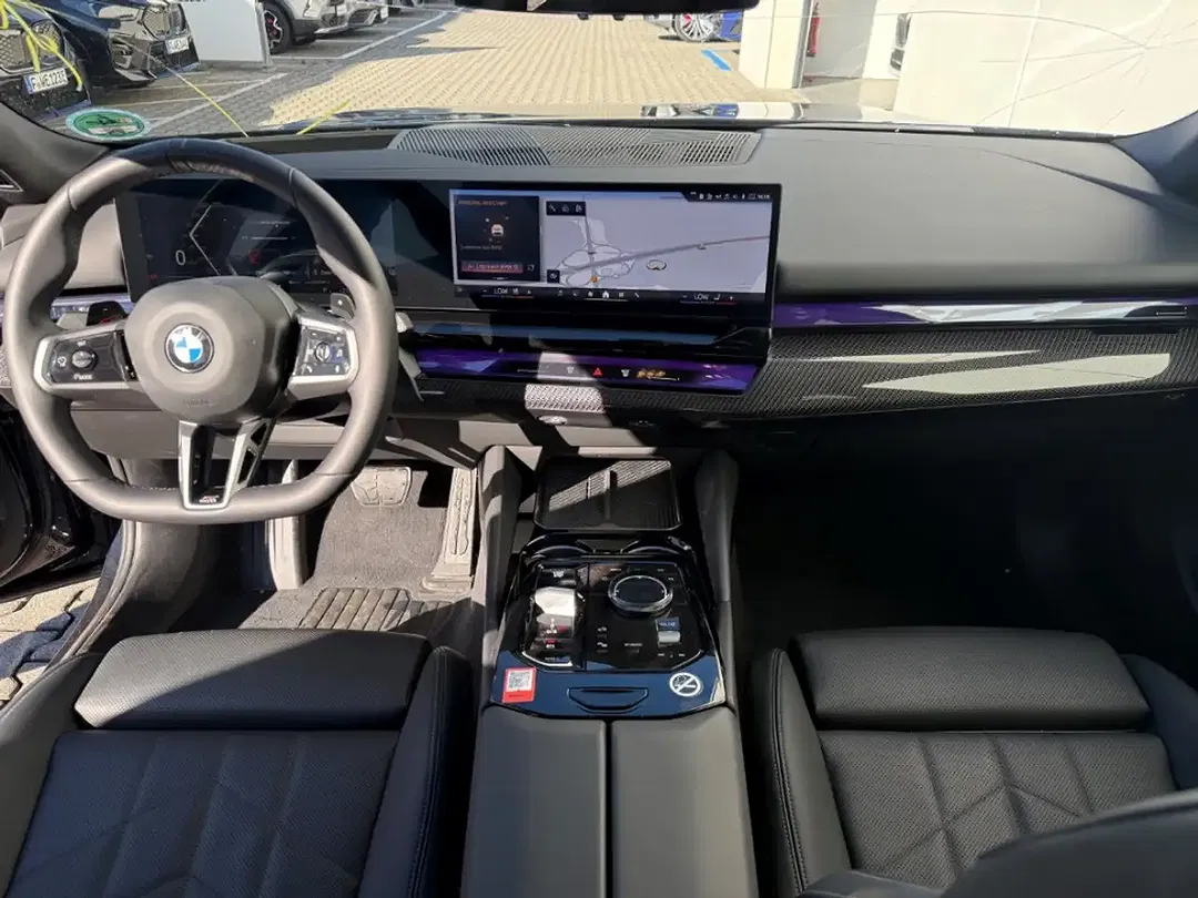 BMW 520 - Thumbnail 7