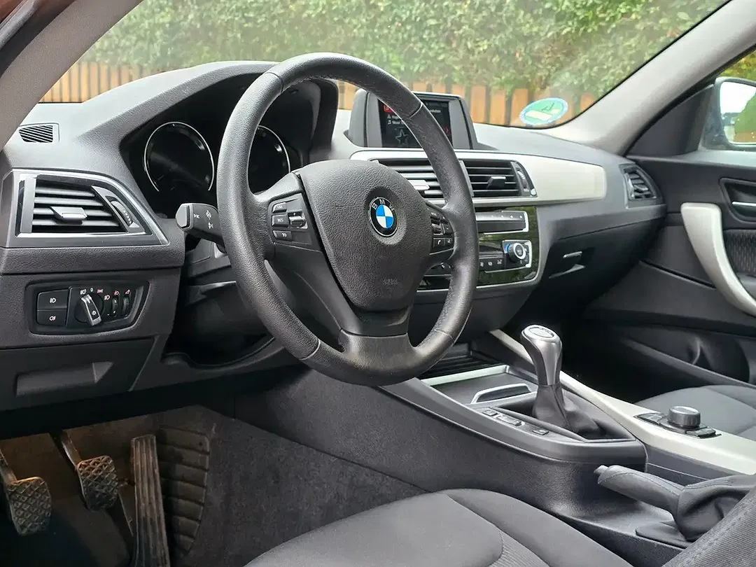 BMW 118 - Thumbnail 10
