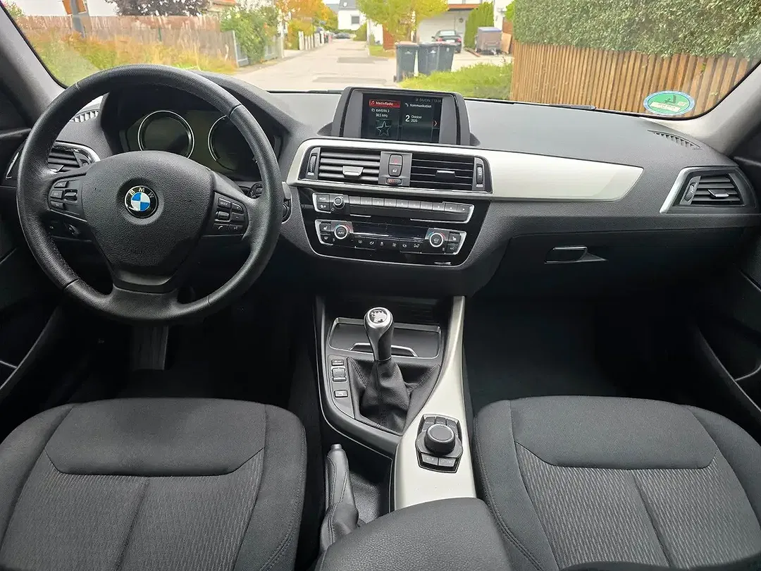 BMW 118 - Thumbnail 12