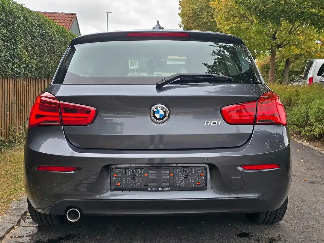 BMW 118 - Thumbnail 5