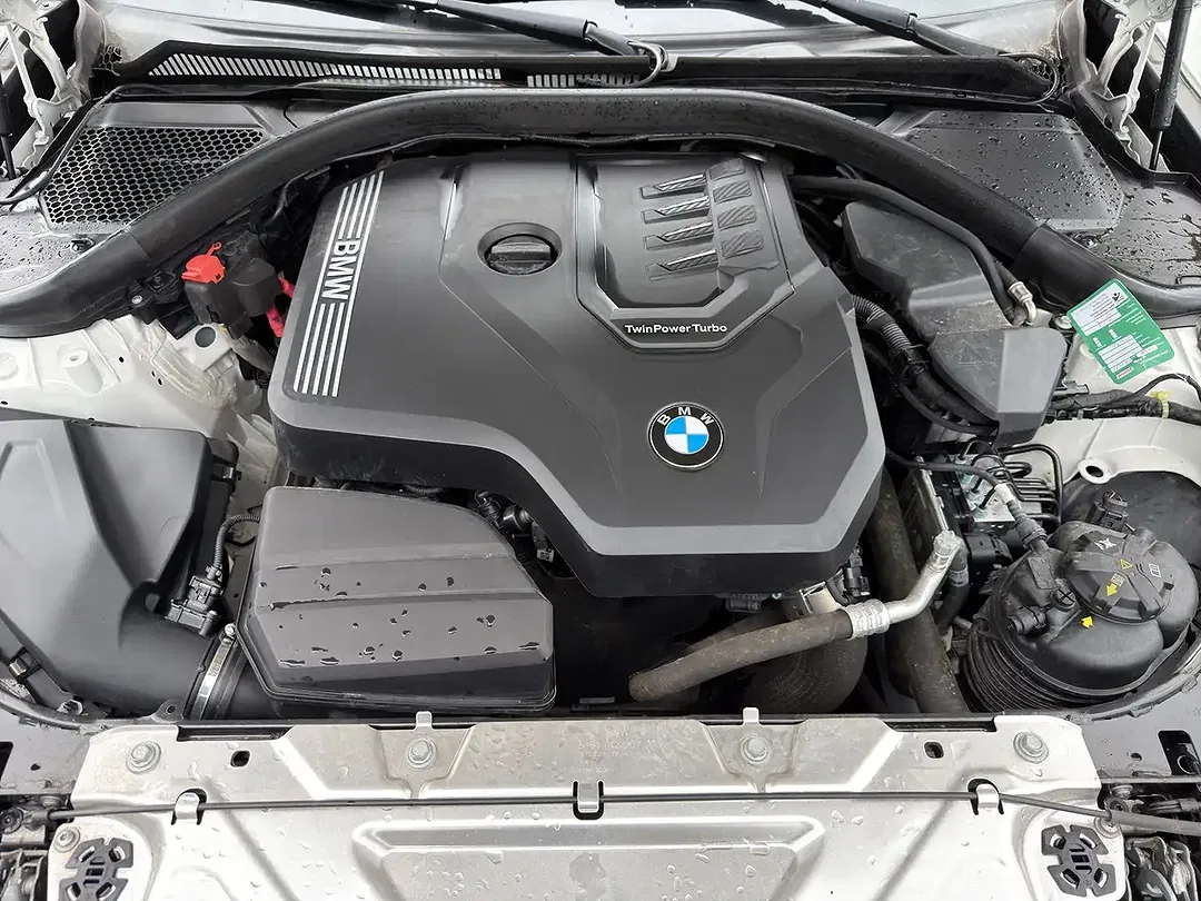 BMW 318 - Thumbnail 13