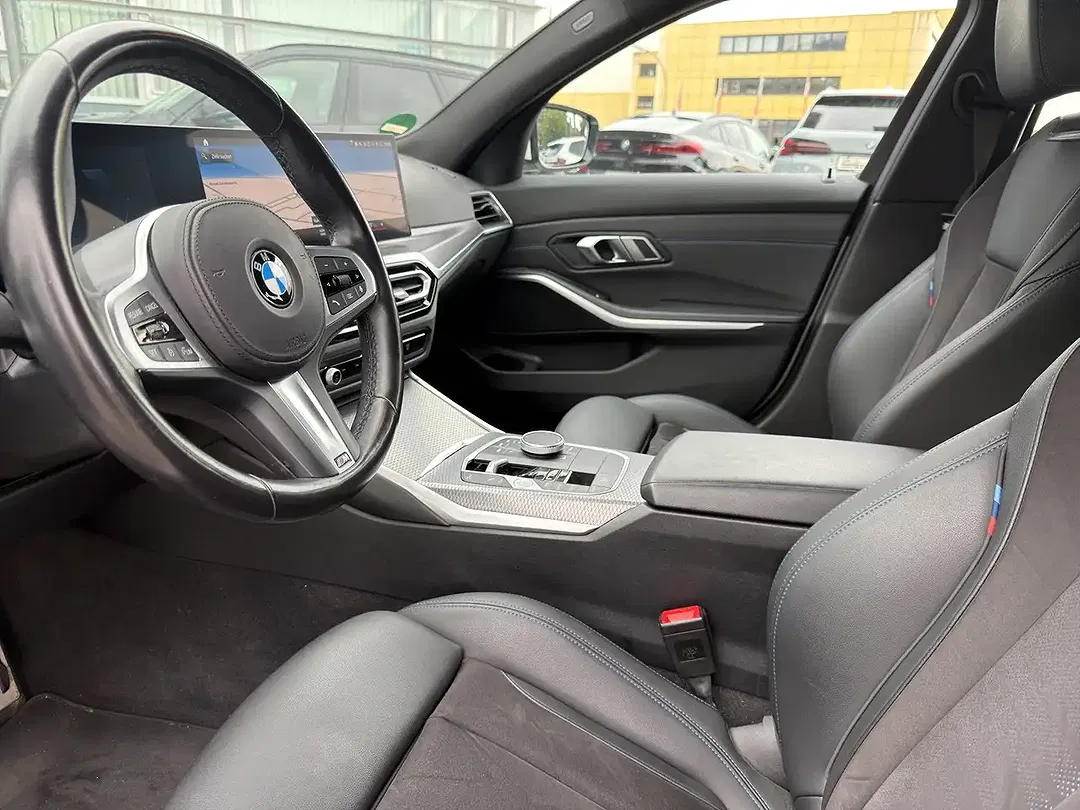 BMW 318 - Thumbnail 8