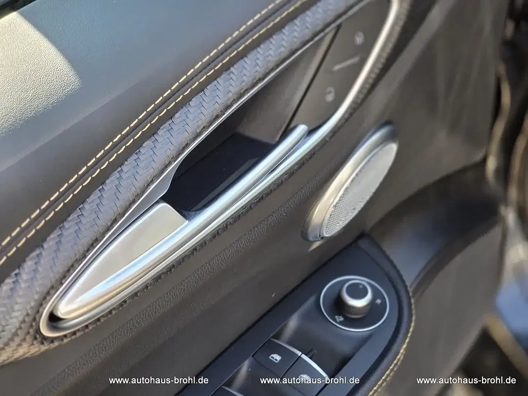Alfa Romeo Giulia - Thumbnail 14