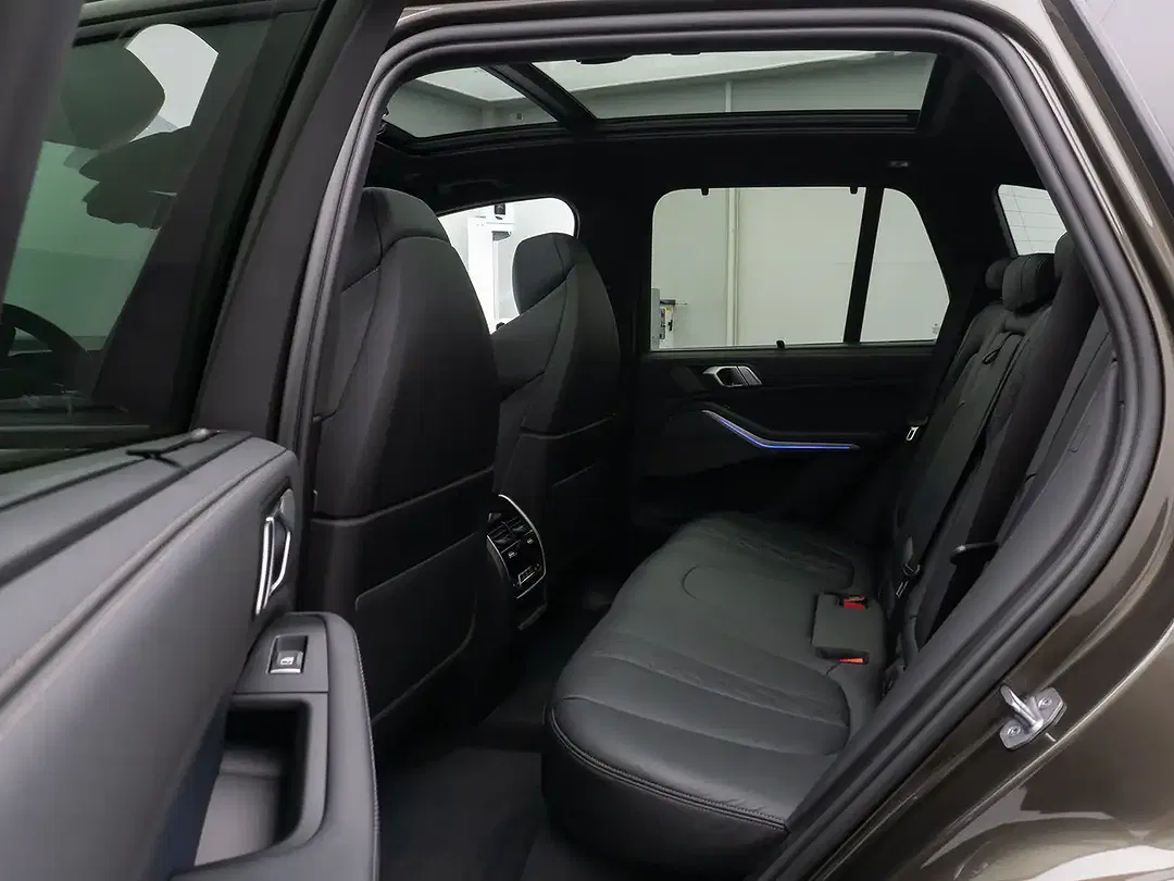 BMW X5 - Thumbnail 25