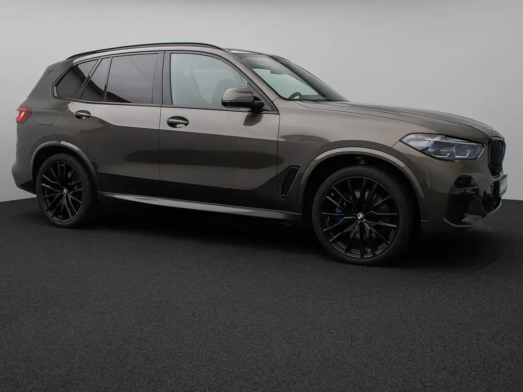 BMW X5 - Thumbnail 4