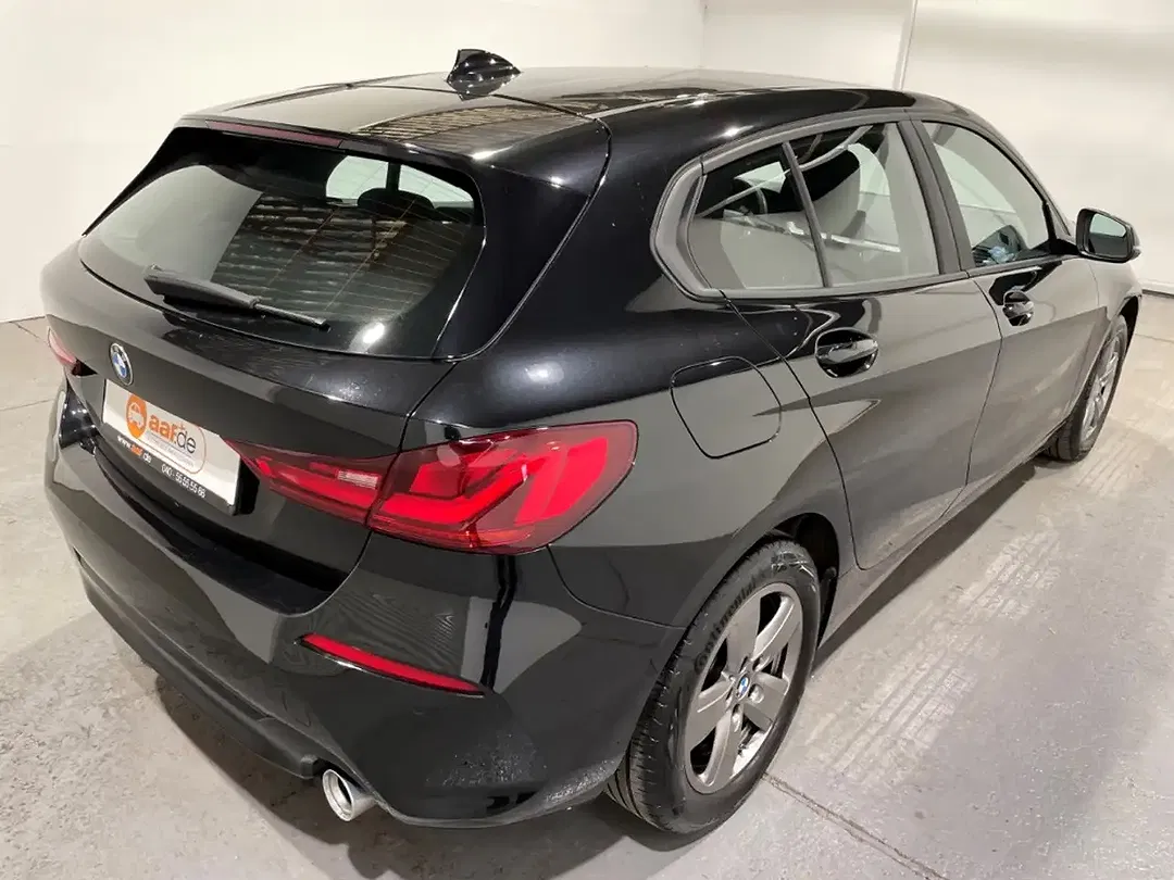 BMW 118 - Thumbnail 3