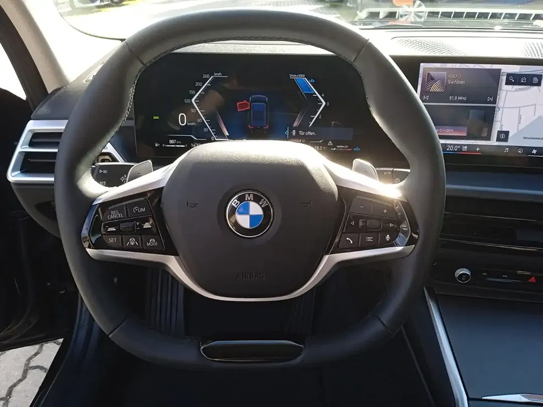 BMW 320 - Thumbnail 16