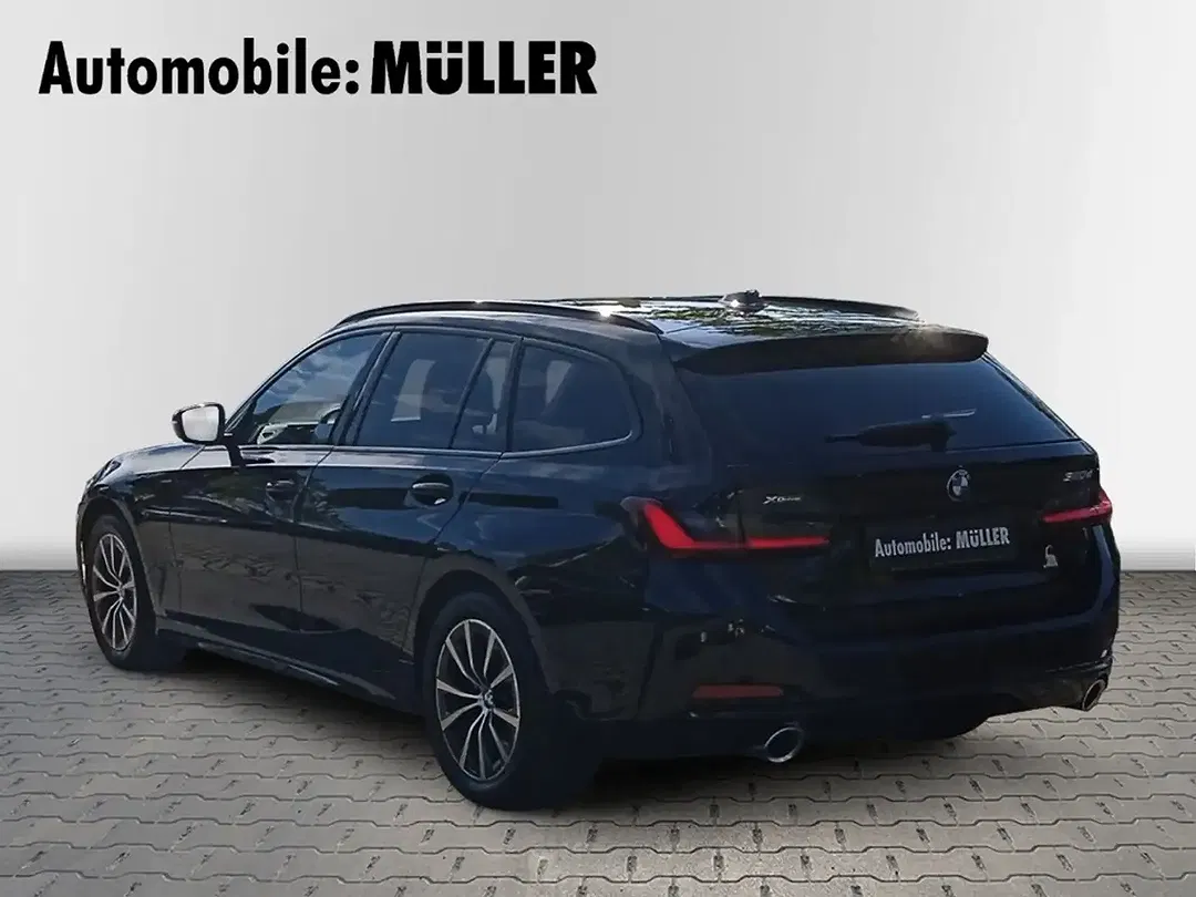 BMW 320 - Thumbnail 6