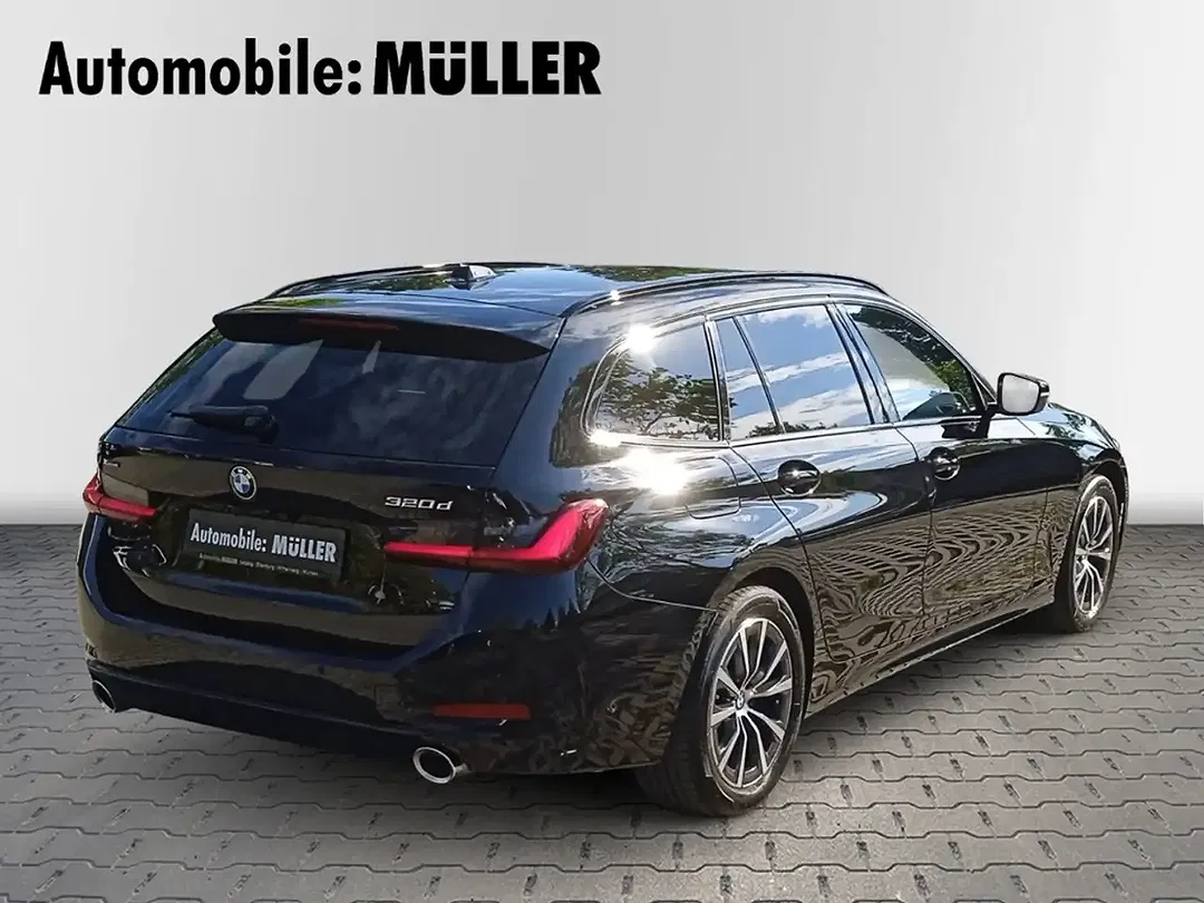 BMW 320 - Thumbnail 8