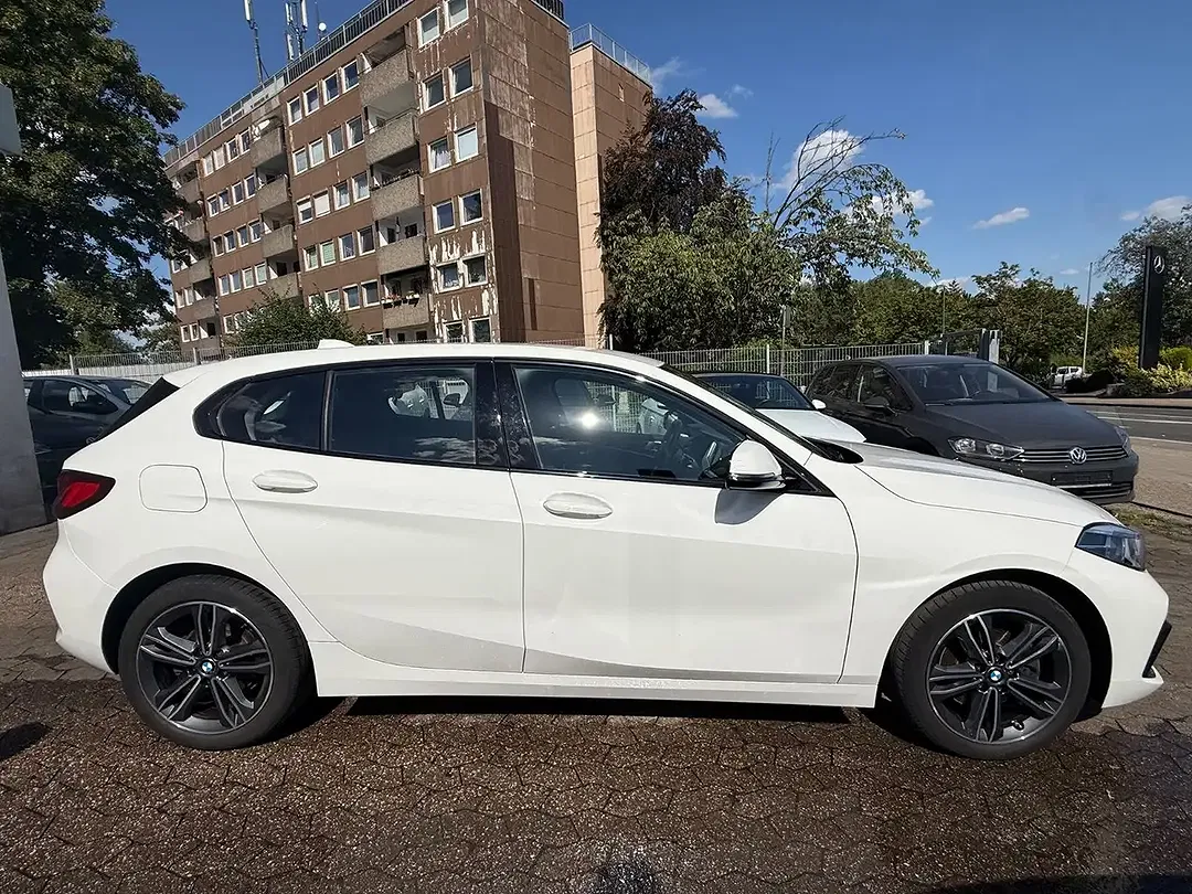 BMW 118 - Thumbnail 6