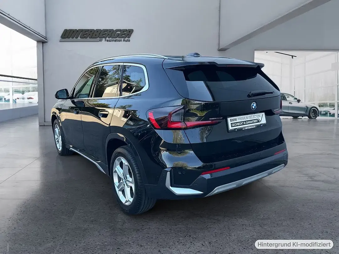 BMW X1 - Thumbnail 4